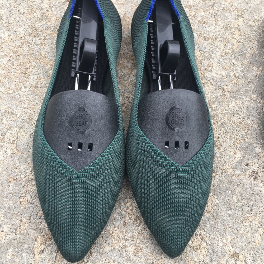 Rothy’s EMERALD Points Size 9